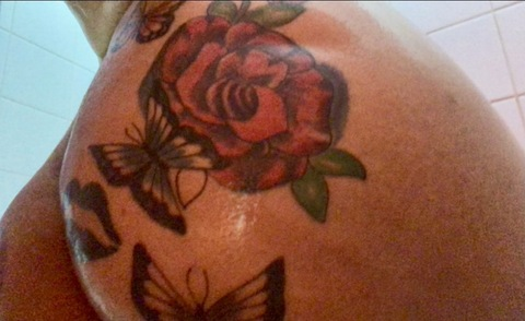 missrazy header picture leakfans.com