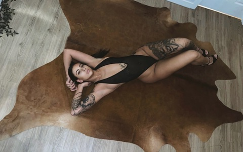 mistressmilasavage header picture leakfans.com