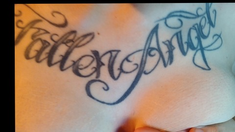 mommaacid header picture leakfans.com