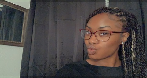 monique001 header picture leakfans.com