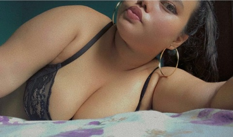morenita98 header picture leakfans.com