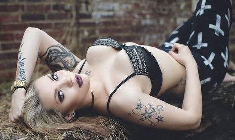 moriahmadnessxxx header picture leakfans.com