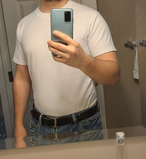 mrmouthful header picture leakfans.com