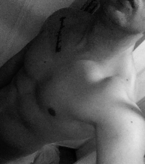 mroxlade header picture leakfans.com