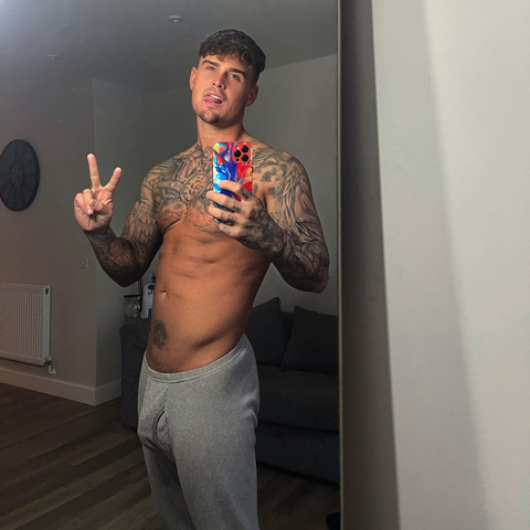 mrzachgeorgetull header picture leakfans.com