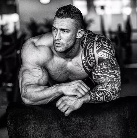 musclegiant header picture leakfans.com