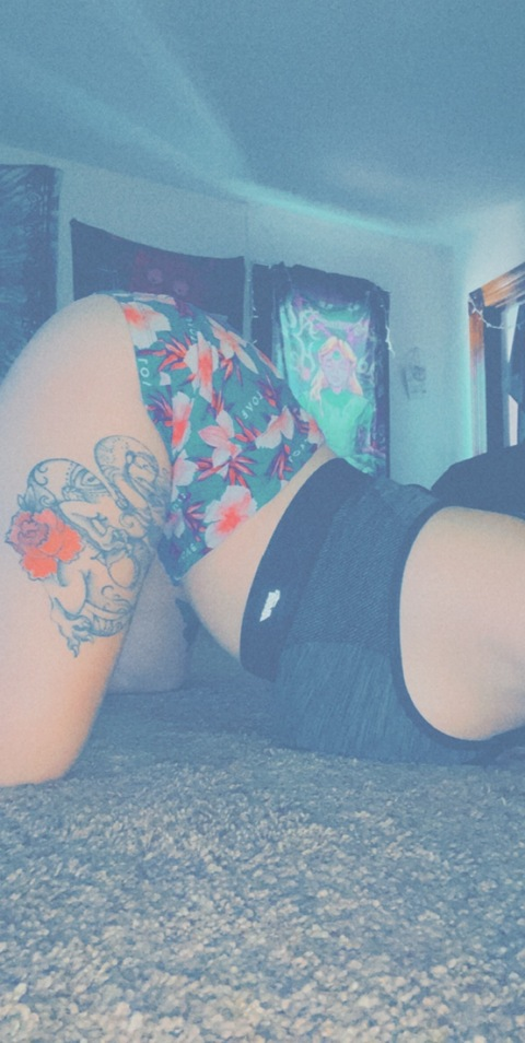 mychele6336 header picture leakfans.com