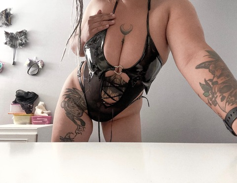 nasty_goth header picture leakfans.com