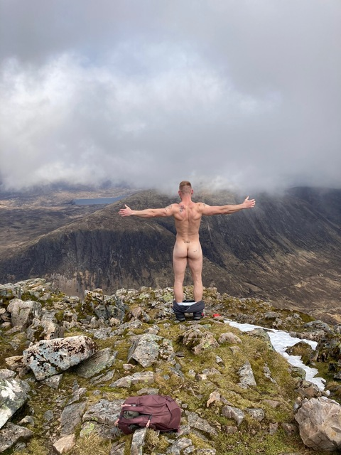 naturalscotslad header picture leakfans.com