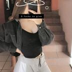 naughty-girl profile picture leakfans.com