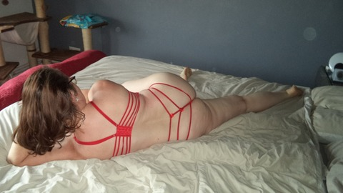 Header of naughtydyrena