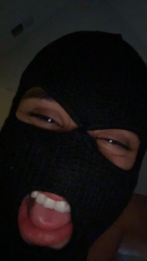 naughtywithx header picture leakfans.com