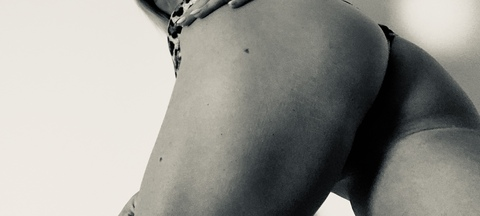 neelicious header picture leakfans.com