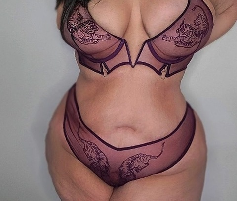 nellywelly0 header picture leakfans.com