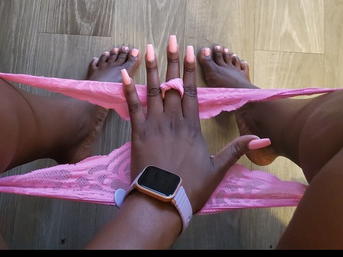 nerdwithcurvez header picture leakfans.com