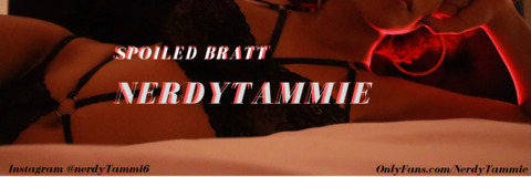 Header of nerdytammie