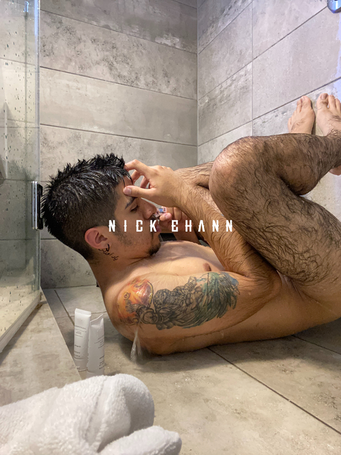 nickehann header picture leakfans.com