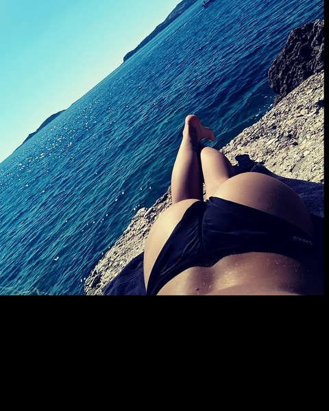 nicol28 header picture leakfans.com