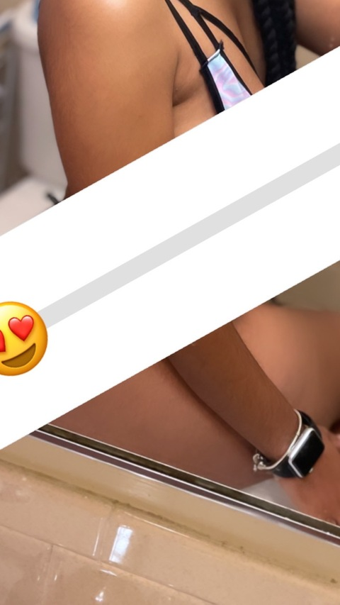 niyyyyy header picture leakfans.com