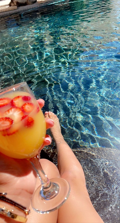 novaaamarie22 header picture leakfans.com