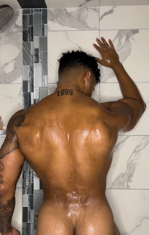 official-mylez header picture leakfans.com