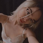 officialkennabates profile picture leakfans.com