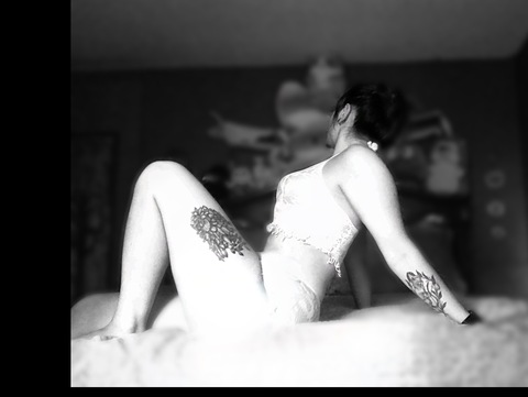 oktouwu header picture leakfans.com