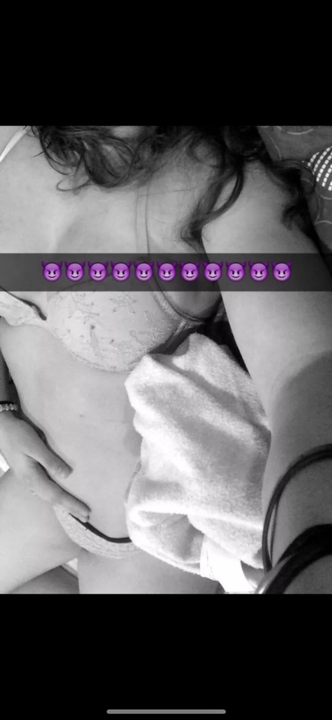 onlyspanst header picture leakfans.com