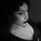 onlyvioletfiori profile picture leakfans.com