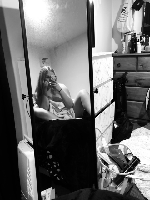 paigesl header picture leakfans.com