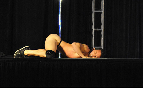 papiaccro header picture leakfans.com