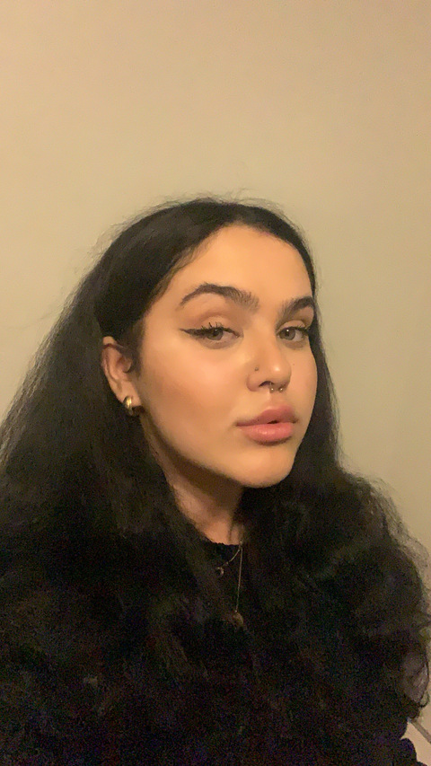 patriciagaderi header picture leakfans.com