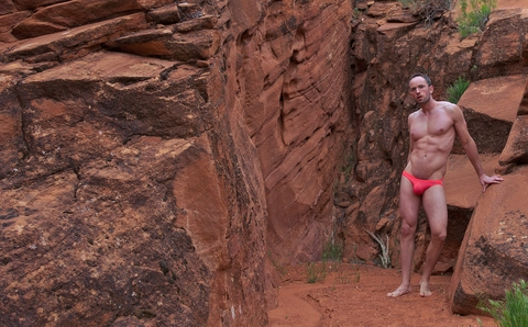 peaks_and_cheeks header picture leakfans.com