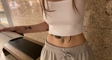 perdacherlarissa header picture leakfans.com