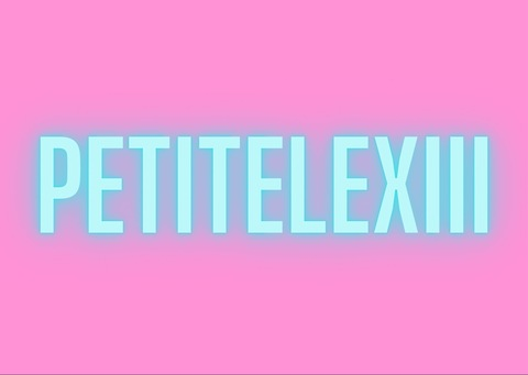 petitelexiii header picture leakfans.com
