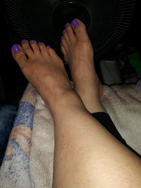 pink-e header picture leakfans.com