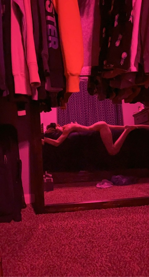 pittedpeach header picture leakfans.com