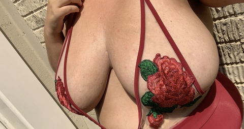 playwitdahlia header picture leakfans.com