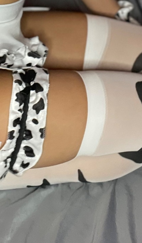 plutuwu header picture leakfans.com