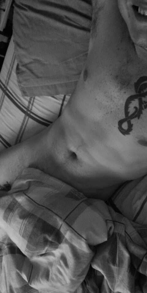 portlandguy666 header picture leakfans.com