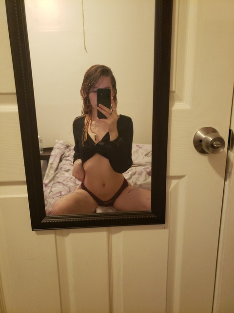 pretty_baby669 header picture leakfans.com