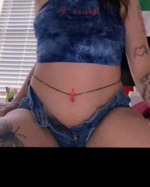 prettygirla15 header picture leakfans.com