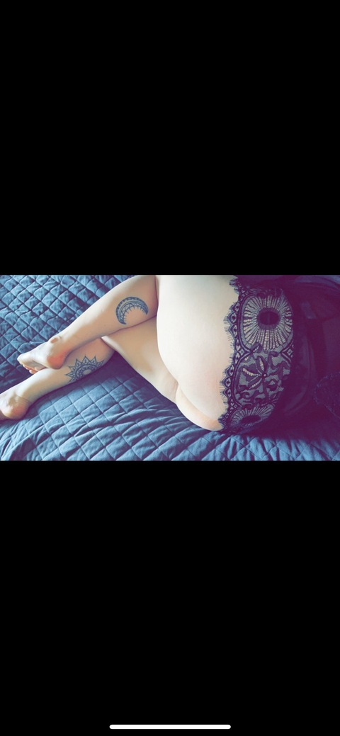 prettypleased22 header picture leakfans.com