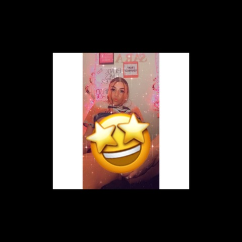 princesssara96 header picture leakfans.com