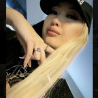 queen.yuri profile picture leakfans.com