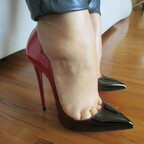 queen_b_heels profile picture