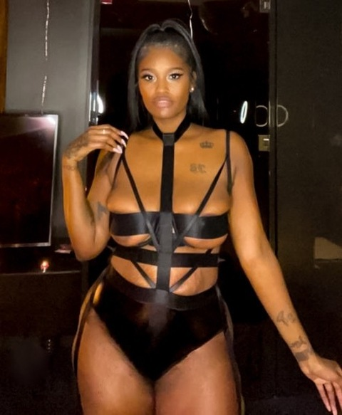 queen_super_soaker header picture leakfans.com