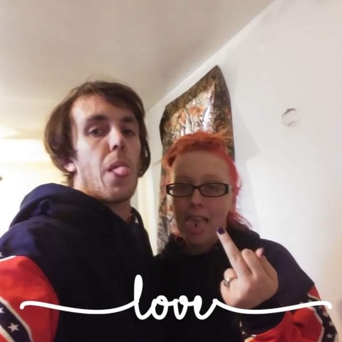 queenashley1995 header picture leakfans.com