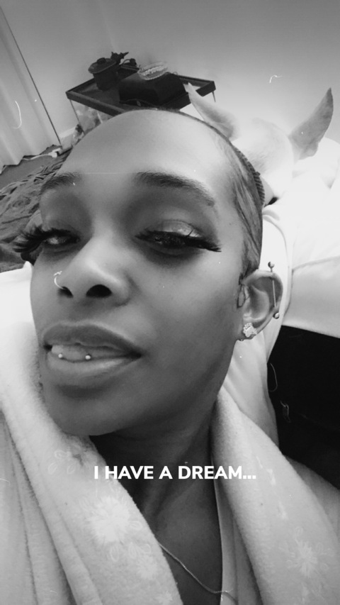 queenblackcat header picture leakfans.com