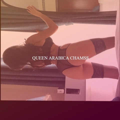 queenchamss header picture leakfans.com